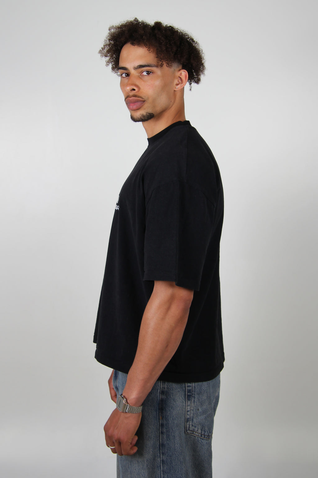 EMBROIDERED T-SHIRT BLACK