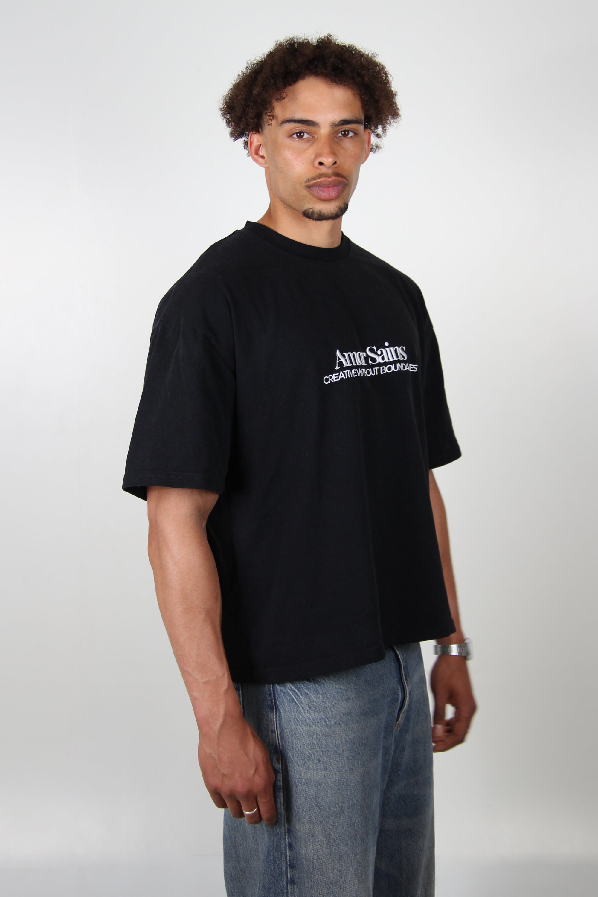 EMBROIDERED T-SHIRT BLACK