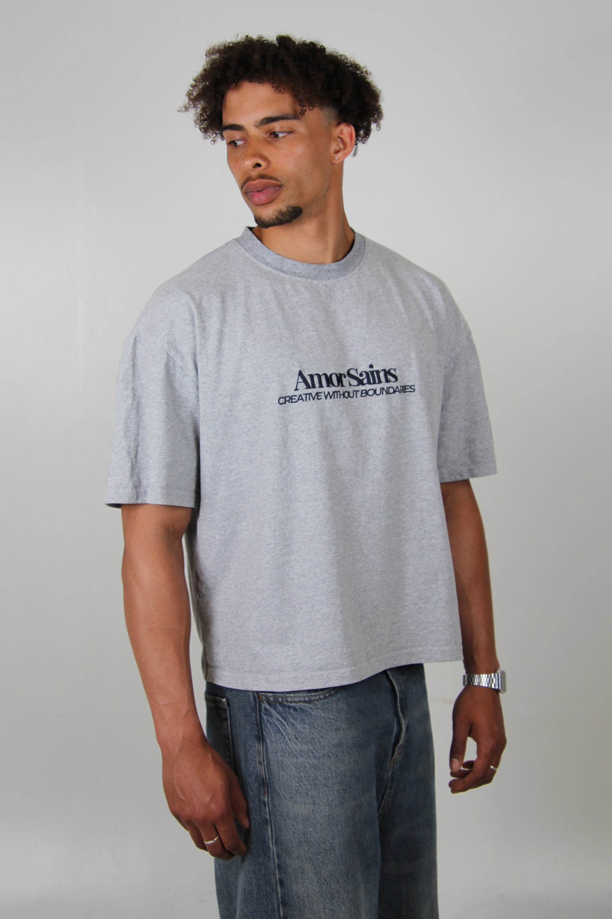 EMBROIDERED T-SHIRT GREY